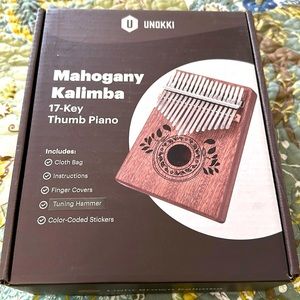 NWOT Mahogany Kalimba in Light Brown Wood Never Used Original Packaging